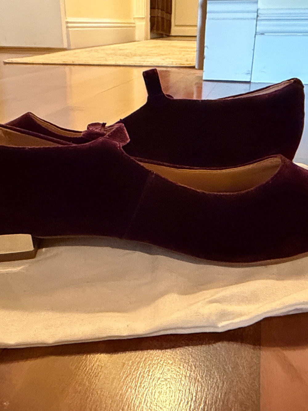 NWOT Draper James Women's Velvet Mary Jane Flats in Plum 8.5 - Picture 4 of 10